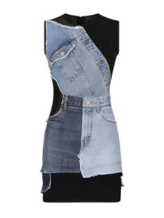 Get ready to turn heads with the Women's Denim Patchwork Dress! This trendy and stylish dress is perfect for any occasion, whether it's a casual day out or a night on the town. The patchwork design adds a unique and eye-catching touch to the classic denim fabric, making it a must-have in your wardrobe. With its comfortable fit and flattering silhouette, this dress will make you feel confident and fashionable. Pair it with your favorite accessories and shoes to complete the look. Upgrade your style game with the Women's Denim Patchwork Dress today! Specifications Waistline: Empire Type: Regular Style: Casual Sleeve Style: TANK Sleeve Length (cm): Sleeveless Silhouette: A-LINE Season: Summer Release Date: Summer 2024 Profile Type: A Pattern Type: Patchwork Neckline: O-Neck Model Number: VDR7 Denim Patchwork Dress, Denim Patchwork, Patchwork Dress, Patchwork Designs, Dolce & Gabbana, Dress For Women, Denim Fabric, Stylish Dresses, Denim Fashion