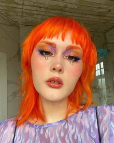 Orange Dyed Hair, Orange Hair Bright, Orange And Pink Hair, Pink Orange Hair, Neon Orange Hair, Cake Makeover, Bright Orange Hair, Orange Hair Dye, Cheveux Oranges