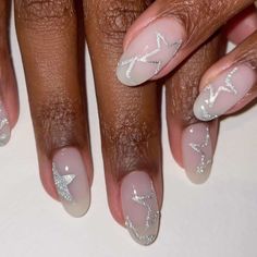 Warning: These nail art ideas may cause extreme jealousy and an overwhelming desire to promptly schedule your next appointment at the salon! So, if you’re not prepared to have the most enviable nails in town, it may be best to turn back now. .  .. Eyesight Problems, Stars Nails, Diamond Nail Designs, Nagel Tips, Colorful Nails, Smink Inspiration, Diy Nail Art