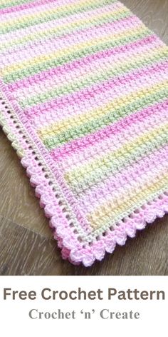 a crocheted dishcloth is sitting on the floor with text overlay that says free crochet pattern