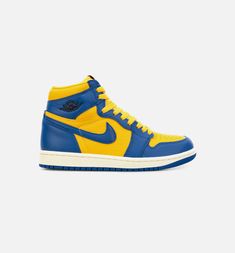 Red Jordan 1 Outfit, High Top Jordans, Sneakers Nike Jordan, Jordan 1 Outfit, Blue High Tops, Red Jordans, Yellow Sneakers, Blue Jordans, Jordan 1 High Og