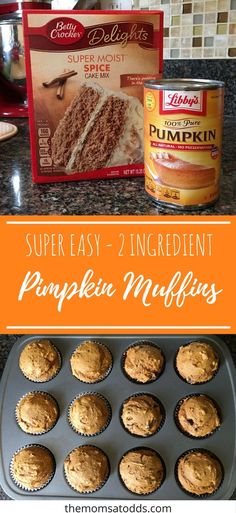 pumpkin muffins are in the pan and ready to be baked into cupcakes