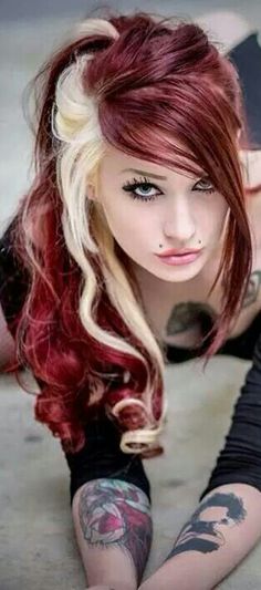 2 Toned Colored Hair, Edgy Hair Colour Ideas, Red Hair With Vivid Highlights, Two Tone Red And Blonde Hair, Color Chunks In Hair, Split Dye Ombre Hair, Red And Blonde Hair Color Ombre, Blonde And Red Hair Color Ideas Short, Red And Blond Hair Ideas