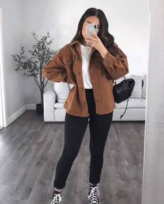 Cold Weather Plus Size Outfits, Mode Ulzzang, Winter Fashion Outfits Casual, Cold Outfits, Neue Outfits, Outfits With Converse, Causual Outfits, Pinterest Closet, Winter Night