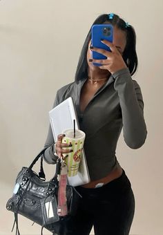 Class Outfits, Simple Fits, Mia 3, Style Savvy, Girl Life Hacks, Black Women Art, Pretty Selfies, Casual Fits