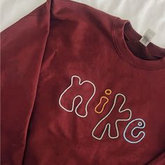 Brand New! Hand Done By Me. Gildan Sweatshirt. Bubble Letter Sweatshirt, Hand Embroidered Sweatshirt Nike, Sweatshirt Design Ideas Creative, Crew Neck Sweatshirt Design, Hand Embroidery Christmas Sweatshirt, Embroidery Designs Crewneck, Hand Embroidery Crewneck, College Red Tops With Embroidered Text, Red College Tops With Embroidered Text