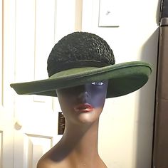 Nwt Ann Marie Designer Luxury Hat, Forest Green W/Velvet Crown, Large Brim New Velvet Crown, Luxury Hats, Velvet Hat, Ann Marie, Cabbage Recipes, Hat Fashion, Forest Green, Forest, Crown