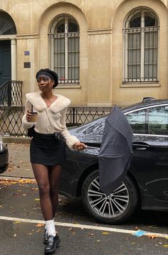 Vintage Parisian Aesthetic Outfits, Parisian Style Black Women, Paris Fashion Black Women, Black Women Style Aesthetic, Vintage Girly Outfits, Paris Black Women, Black People Fashion, Old Money Black Woman, French Aesthetic Fashion