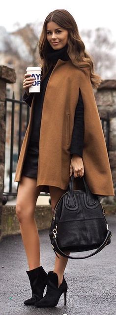 Givenchy Bag, Camel Cape + Pony Hair Booties. Givenchy Nightingale, Brown Cape, Nightingale, Mode Inspo, Inspired Outfits, Style Chic