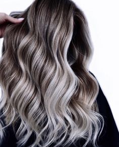 Ash Blonde Hair Balayage, Ash Brown Hair Color, Pink Blonde Hair, Fall Hair Color Trends, Aging Hair, Silver Hair Color, White Highlights, Ash Blonde Hair