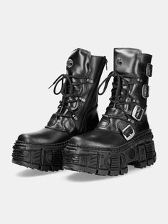 ❤︎Dark punk metal street style power sole half boot❤︎ Emo Goth Outfits, Half Boot, Ouji Fashion, Dark Punk, Punk Men, Rock Boots, Punk Shoes, Half Boots, Punk Boots