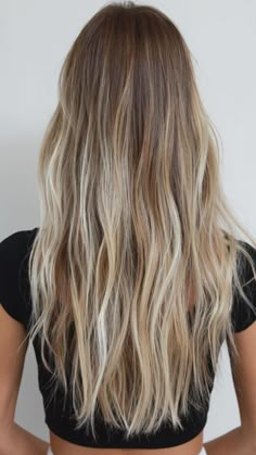 Surfer Blonde Hair Balayage, Beach Hair Highlights, Amanda Batula Hair, Low Maintenance Blonde Hair Balayage, Beachy Hair Color, Surfer Blonde, Beach Hair Color, Lived In Balayage, Beachy Balayage