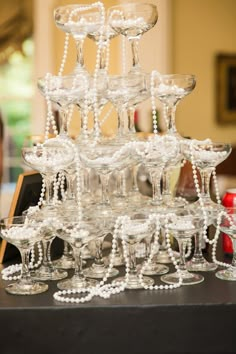 Wedding Shower Ideas For Couples, Wedding Shower Ideas, Trending Wedding, White Bridal Shower