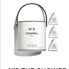 Chanel No. 5 Shower Gel Set - Brand New Comes With 20 Shower Gel Pods Factory 5 Chanel N 5, Parfum Chanel, Chanel N° 5, Gel Set, Chanel Store, Bath Gel, Chanel No 5, Chanel Beauty, Couture Mode