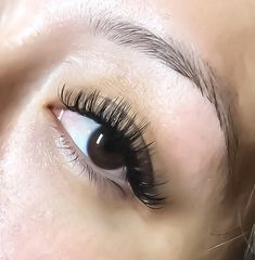 Open Eye Volume Brow Ideas, Fresh Face Makeup, Full Face Makeup, Professional Makeup Artist, Fresh Face, Lash Extensions, Lip Colors, Best Makeup Products, Makeup Artist