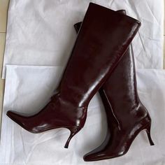 Knee Length Boots, Boots Women Fashion, Barefoot Shoes, Women Boots, Trendy Sneakers