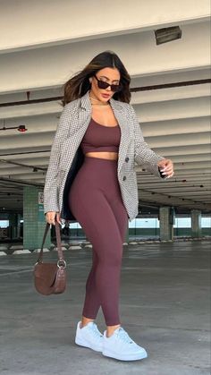 Boujee Sporty Outfits, Legging Outfit, Leggings Outfit Fall, Time Is Now, Lady Fashion, Effortlessly Chic Outfits, The Time Is Now, Outfit Fall