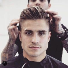 Guy Haircuts, Hard Part Haircut, Professional Hairstyles For Men, Undercut Hairstyle, Comb Over Haircut, Popular Mens Hairstyles, Cool Mens Haircuts