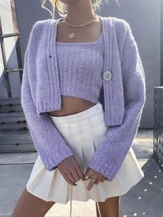 Tank top tejido mullido con cárdigan con botón | SHEIN Fluffy Knit, White Tennis Skirt, Latest Sweater, Tennis Skirts, Trendy Fashion Tops, Knit Tank Top, Women Sweater, Button Cardigan