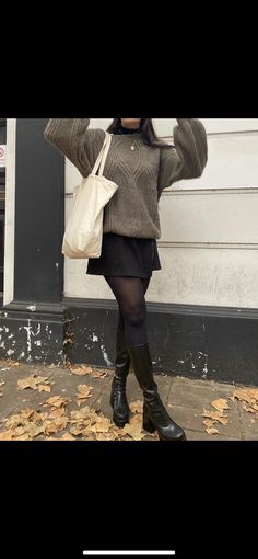 Black Skirt Knitted Sweater, Knit Sweater With Skirt Outfit, Cable Knit Sweater And Skirt Outfit, Dress With Sweater Over It Aesthetic, Autumn Skirt Outfit Aesthetic, How To Style Black Skirt Winter, Black Skirt And Boots Outfit Winter, Black Skirt Jumper Outfit, Winter Acedamia Outfits