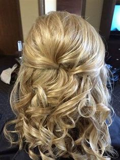 79 Stylish And Chic Wedding Hairstyles For Medium Length Hair Mother Of ... Mob Hair, Inspo Hairstyles, Diy Prom, Wedding Hairstyles For Medium Hair, Bridal Hairdo, Wedding Hairstyles Bride