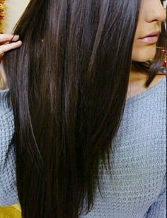 Perfect color dark brown long hair - Looking for Hair Extensions to refresh your hair look instantly? @KingHair focus on offering premium quality remy clip in hair. Deep Plum Hair, Long Dark Brown Hair, Plum Hair, Dark Brunette Hair, Long Dark Hair, Love Hair