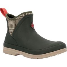 Inspired by our iconic Chore Boot, Muck Originals is a collection of light-duty, yet essential footwear. Full neoprene booties are wrapped in soft, hand-laid rubber for comfortable, 100% waterproof protection. Molded PU footbeds with a layer of memory-foam offer maximum underfoot comfort. Further, the footbed's bioDEWIX odor and moisture management insert keeps you fresh all day. The easy on/off design and durable outsole with breasted heels offer traction, style, and performance for life outsid Womens Muck Boots, Boot Companies, Wellington Boot, Muck Boots, Wide Width Shoes, Shoe Size Conversion, Womens Ankle Boots, Soft Hand, Work Shoes