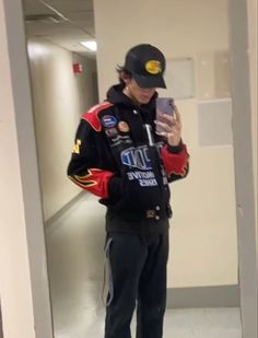 Athletic Jacket Outfit, Racer Jacket Men, Race Car Jackets, Racer Fashion, Frugal Aesthetic, Concept Aesthetic, Car Outfit, Vintage Racing Jacket, Racer Jackets