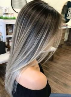 Honey Blonde Hair Color, Haircuts For Long Hair With Layers, Blonde Balayage Highlights, Colored Hair Tips, Blond Balayage, Blending Gray Hair, Honey Blonde Hair, Long Dark Hair, Brown Blonde Hair