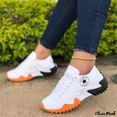 Olivia Mark - Breathable Low-Top Canvas Shoes with Thick Platform Soles and Stylish Lace-up Design High Heel Dress, Sneakers Patterns, Sleeveless Skirt, Chic Type, Estilo Chic, Round Toe Heels, Sneakers Outfit, Eyelet Lace, Sneaker Shopping