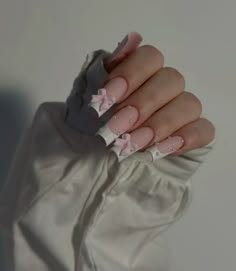 Nail Ideas Pink, White Nail Ideas, Winter Nails Christmas, Nails January, Old Money Nails, January Nail, Bow Nail Designs, January Nail Designs, Money Nails