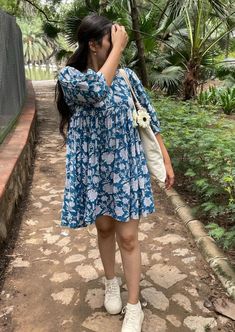 One Piece Dress Knee Length Party Wear, One Piece Photoshoot Poses, Rajasthan Outfit, Udaipur Outfits, Kerala Look, One Piece Dress Knee Length, One Piece Dress Western, Goa Outfits, One Piece Frock