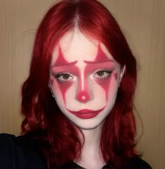 Red Clown Outfit, Hollowed Makeup Ideas, Easy Clown Makeup Ideas, Red And White Clown Makeup, Red Clown Makeup Halloween, Icp Makeup Look, Cute Pink Clown Makeup, Halloween Clown Makeup Ideas, Clown Makeup Aesthetic Easy