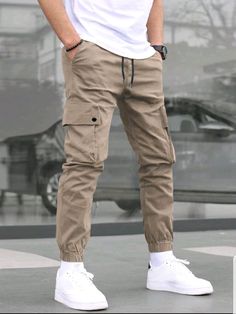 #ootd Kargo Pants, Mens Photoshoot, Boys Summer Fashion, Mens Smart Casual Outfits, Mens Photoshoot Poses, Classy Outfits Men, Smart Casual Men, Male Style, Cargo Pants Outfit