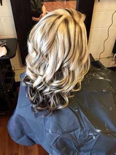 1 Black Lowlights, Heavy Blonde Highlights, Heavy Highlights, Short Hair Highlights, Blonde Highlight, Cosplay Hair, Haircut And Color, Hair Color And Cut, Brown Hair With Highlights