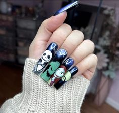 Corpse Bride Nails Acrylic, Corpse Bride Nails, Scary Halloween Nails Design, Manicure Halloween, Disney Halloween Nails, Fun Halloween Nails, Pink Stiletto Nails, Scary Nails