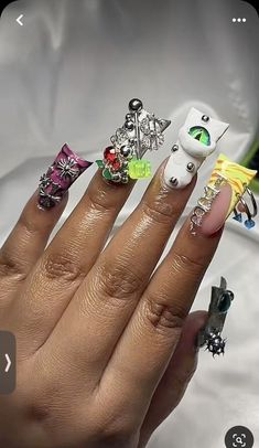 Junk Yard Nails, Aura Duck Nails, Short Junk Nail Designs Acrylic, Exotic Duck Nails, French Tip Junk Nails, Acrylic Junk Nails, Junk Nails Duck, Duck Junk Nails, Long Junk Nails