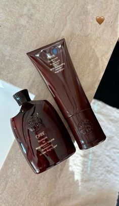 Oribe Hair, Oribe Hair Products, Cream Aesthetic, Hygiene Products, Pretty Skin Care, Makeup Items, Body Skin