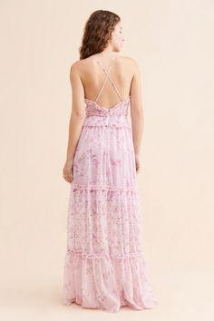 Rent Ruffled Printed Maxi Dress from Nuuly. Pick 6 items for $98/month. Free shipping + returns. Garden Party Prom, Dresses For Mexico, Easter Maxi Dress, Medi Dress, Dresses For Dances, Summer Party Dresses, Feminine Outfit Ideas, Soiree Outfit, Sunday Dresses