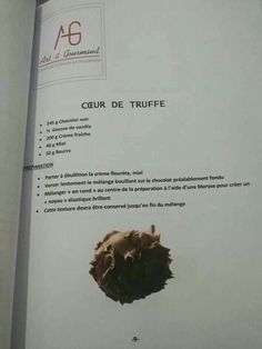 the back cover of a book with an image of a dog's head