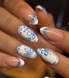 Blue October, Cute Simple Nails, October Nails, Summery Nails, Short Acrylic Nails Designs, Floral Nails, Short Acrylic Nails, Flower Nails, Cute Acrylic Nails