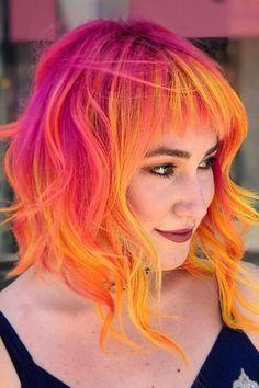 Discover fun hair color ideas to revitalize your look! Explore vibrant hues, unique techniques, and expert tips for a head-turning transformation. Mid Length Hair With Bangs, Cute Medium Length Hairstyles, Bright Hair Colors, Bangs With Medium Hair, Short Bangs