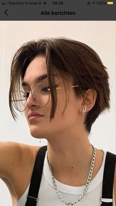 Short Haircuts For Straight Thick Hair, Short Hairstyle Women Masculine, Female Masculine Haircut, Masculine Female Haircuts, Masculine Hair Styles, Straight Hair Undercut, Boy Haircuts For Women, Undercut Straight Hair, Butch Haircuts Women