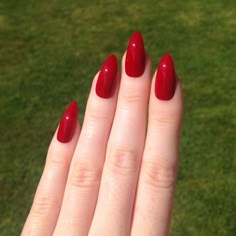 Red Stiletto Nails, Unghie Nail Art, Red Nail Art, Pointy Nails, Red Acrylic Nails, Super Nails, Red Nail, Almond Shaped, Trendy Nail Art