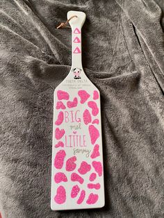 pink cow print paddle for sorority big little Cow Print Sorority Paddle, Aesthetic Sorority Paddles, Paddle Designs Sorority, Sorority Canvas Paintings, Greek Paddles, Sorority Ideas