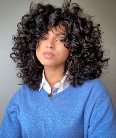 Layered Curly Haircuts, Haircuts For Curly Hair, Hairdos For Curly Hair, Curly Hair Women, Curly Hair Inspiration, Haircuts For Medium Hair