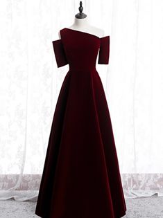 Short Sleeve Prom Dress, Hotel Dinner, Velvet Formal Dress, Knee Length Prom Dress, Short Sleeve Prom Dresses, Sleeve Prom Dress, Fancy Attire, Prom Dress Burgundy, Fantasy Realm