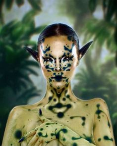 Alien Body Painting, Alien Skin Texture, Tiger Inspired Makeup, Swamp Witch Makeup, Swamp Makeup, Eel Makeup, Alligator Makeup, Drag Creature, Lizard Makeup