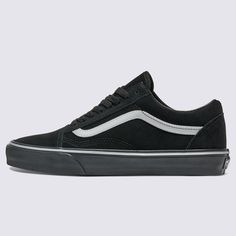 The Iconic Shoe that Brought our Sidestripe to Life: This is the Old SkoolThe Old Skool was our first footwear design to showcase the famous Vans Sidestripe—although back then, it was just a simple doodle drawn by founder Paul Van Doren. Since its debut in 1977, this low-top silhouette has established itself as an icon in the skate, music, and fashion scenes. From 90s street skaters and punks to current hip hop and fashion legends, the Old Skool has consistently been the go-to shoe for creatives who do things their own way. Metallic Sidestripes add an elevated twist. Iconic low-top, Sidestripe™ shoe Suede upper with metallic Sidestripe™ Lace-up closure Reinforced toe caps Supportive padded collars Signature rubber waffle outsoles Classic Old Skool™ | Vans Old Skool Shoes (Metallic Black) - Street Skater, Old Skool Vans, Footwear Design, Van Doren, Simple Doodles, Vans Old Skool, Black 7, Side Stripe, Old Skool