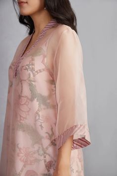 Blush Pink Fabric, Flower Machine Embroidery Designs, Tie Dye Fashion, Indian Textiles, Tailored Design, Kurta With Pants, Silk Organza, Pant Set, Pants Color